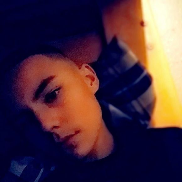 Meet your Posher, Hizza - Picture 1 of 1